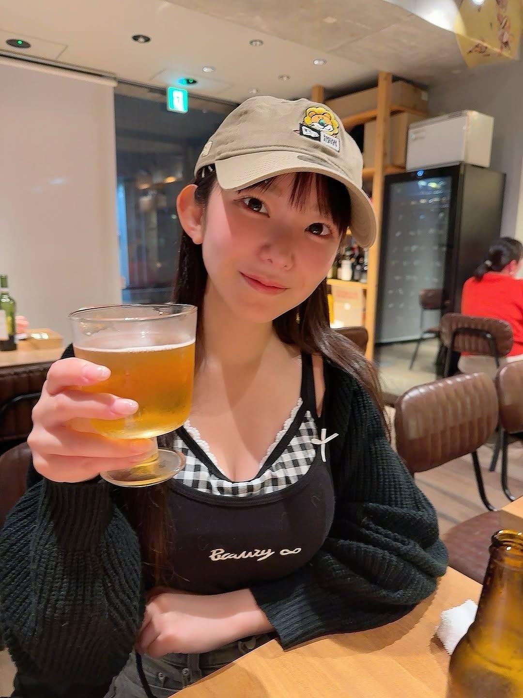 长泽茉里奈最新写真照片
