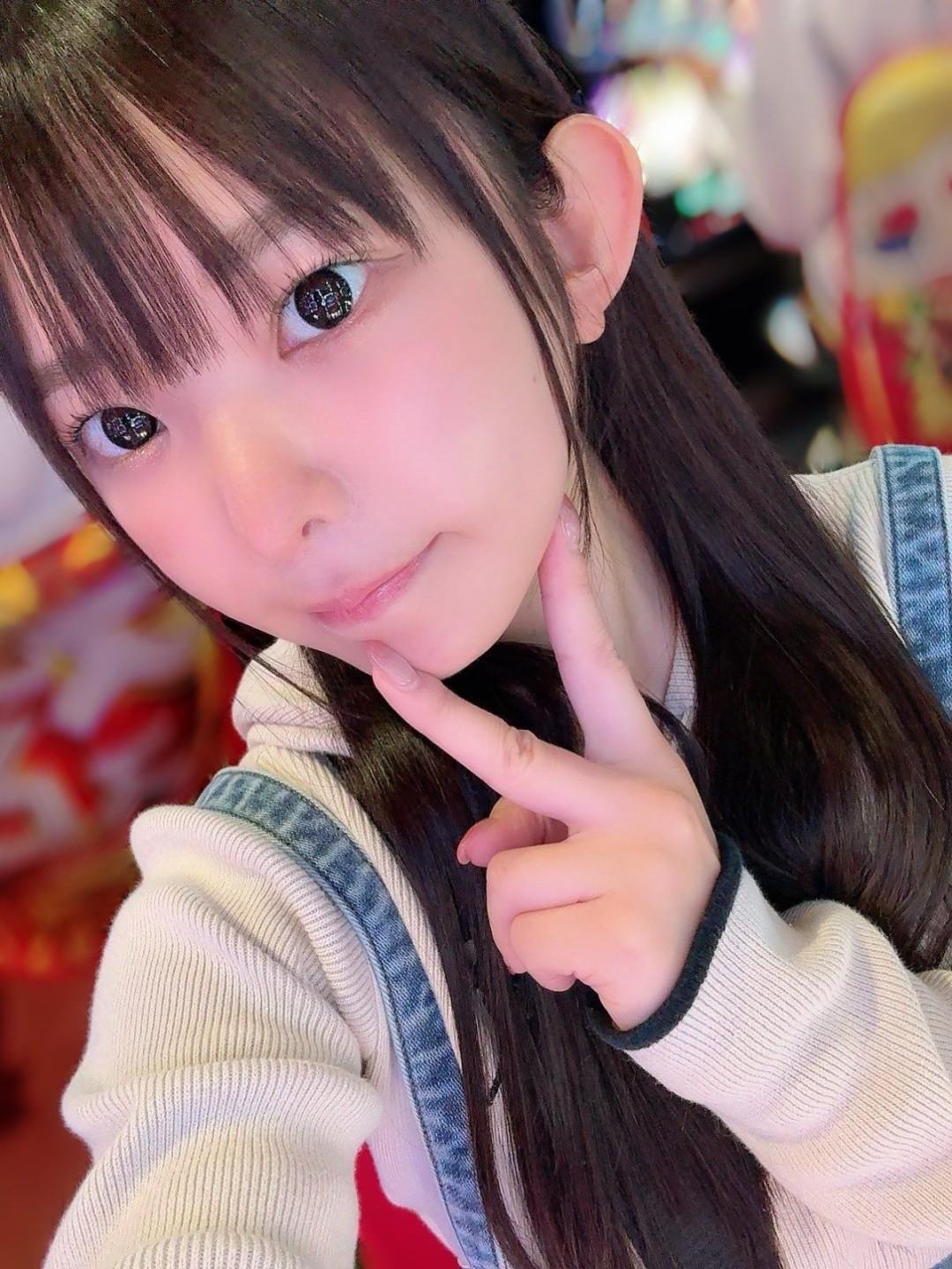 长泽茉里奈写真风格照片
